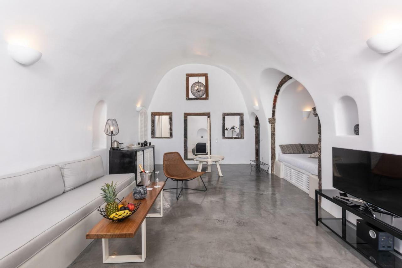 Nk Cave House Villa Тира Экстерьер фото